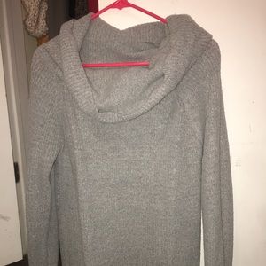 GREY SWEATER WIDE TURTLENECK